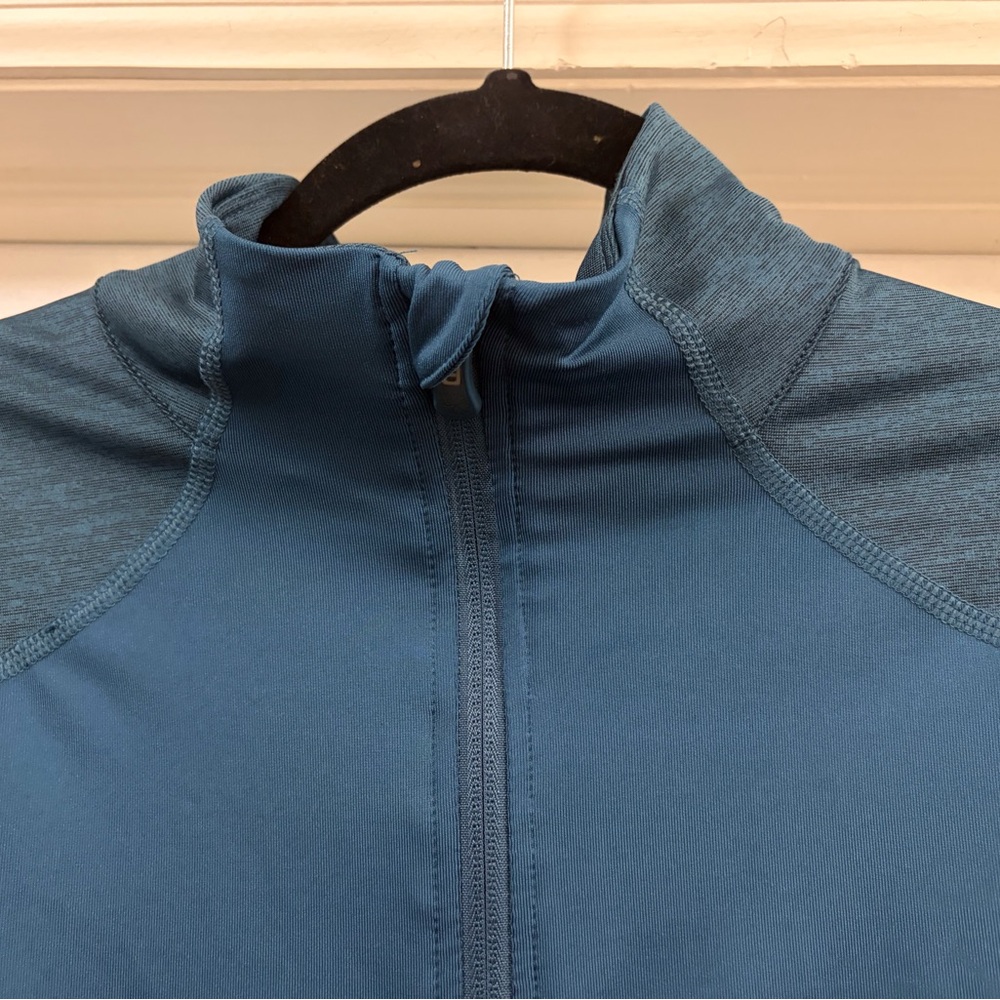 Tek Gear Women’s gorgeous teal athletic Jacket. XL EUC - Picture 3 of 7